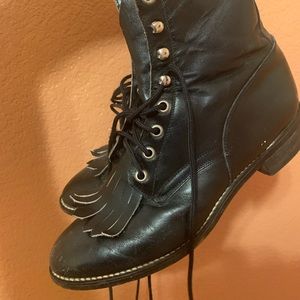 Justin Original’s Hiram Black Leather Boots
